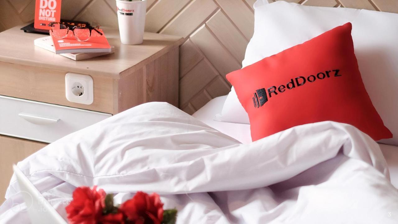 RedDoorz Chin Sao Hotel Nguyen Thi Thap TP. Hồ Chí Minh Ngoại thất bức ảnh